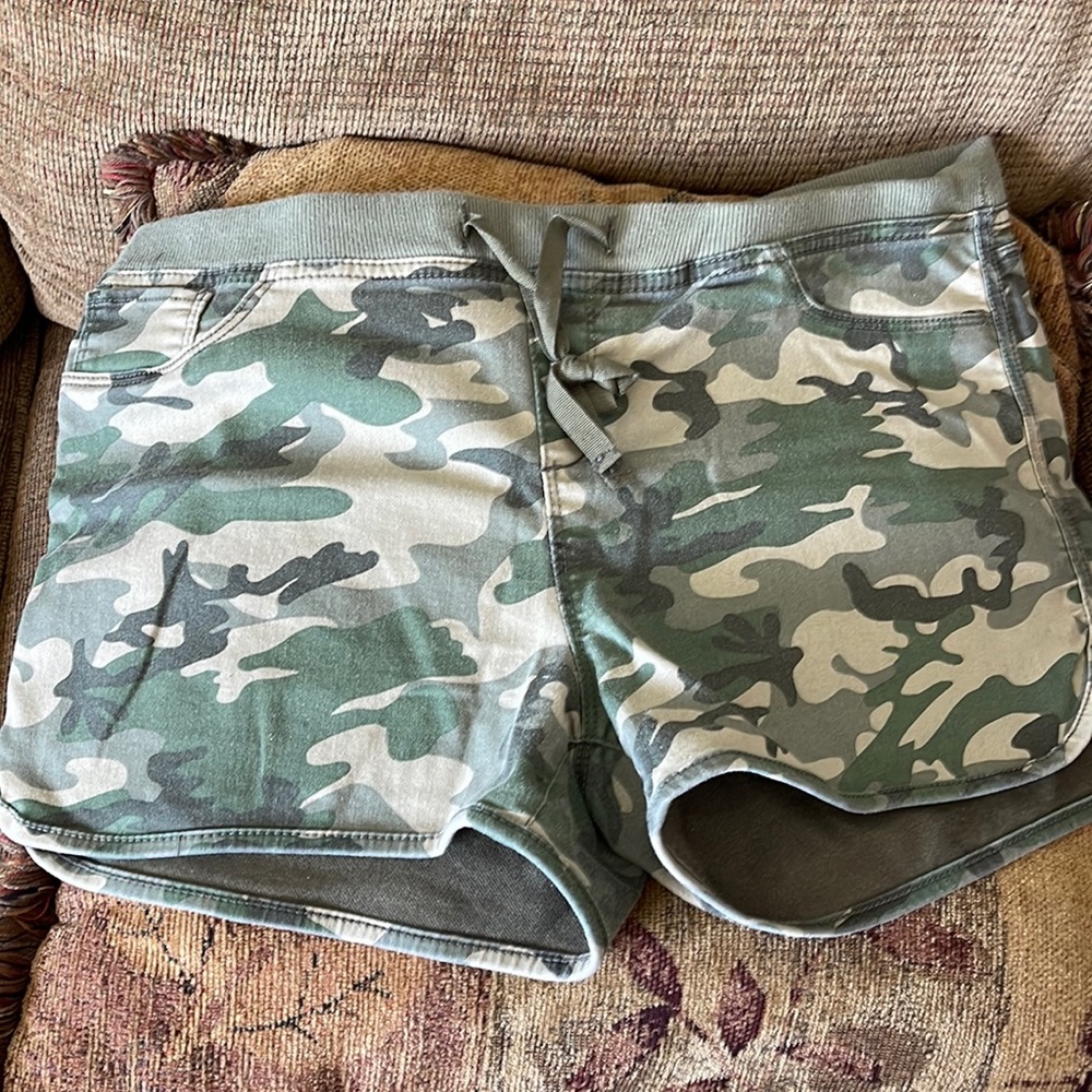 Woman shorts